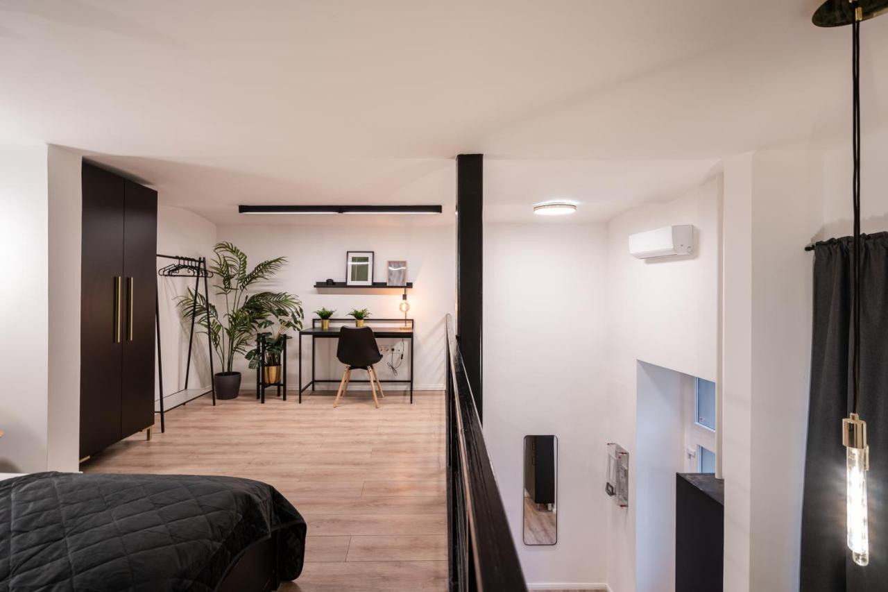 D24 - Historic Quarter Design Loft - Best Location By Bqa Budapeste Exterior foto