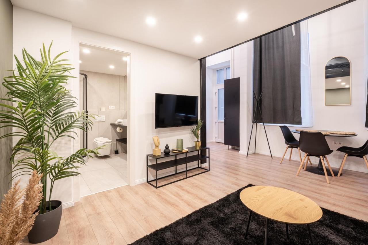 D24 - Historic Quarter Design Loft - Best Location By Bqa Budapeste Exterior foto